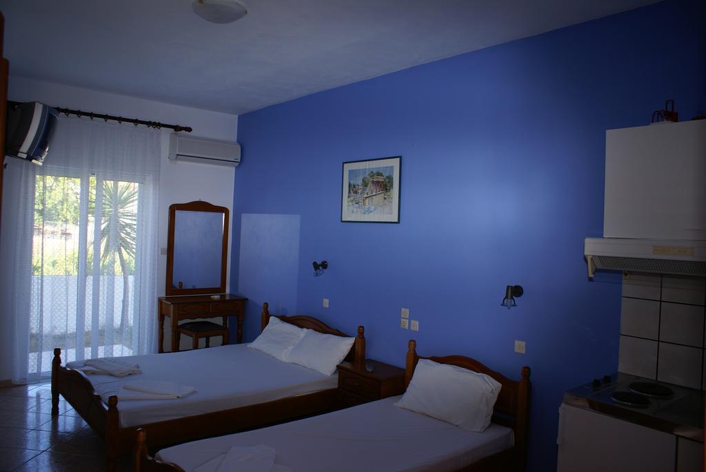 Andrianna Apartments Ammoudia Habitación foto