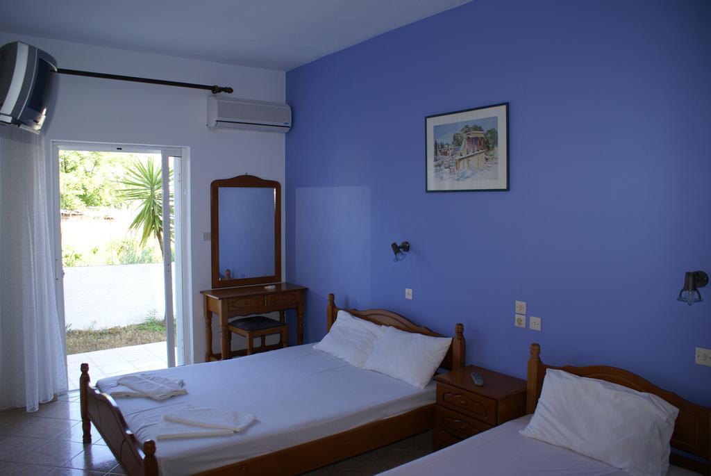 Andrianna Apartments Ammoudia Habitación foto