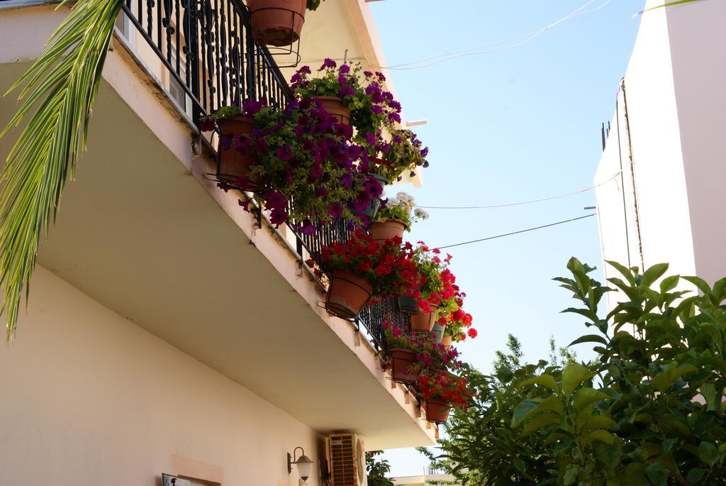 Andrianna Apartments Ammoudia Exterior foto