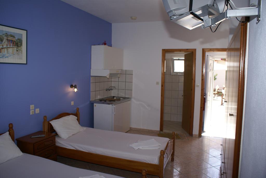 Andrianna Apartments Ammoudia Habitación foto