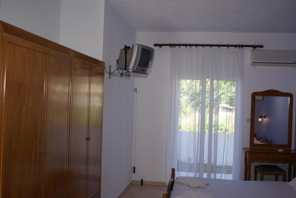 Andrianna Apartments Ammoudia Habitación foto