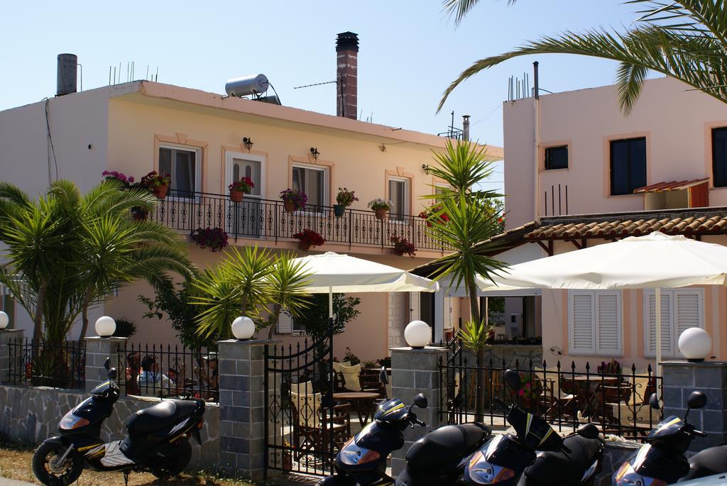 Andrianna Apartments Ammoudia Exterior foto